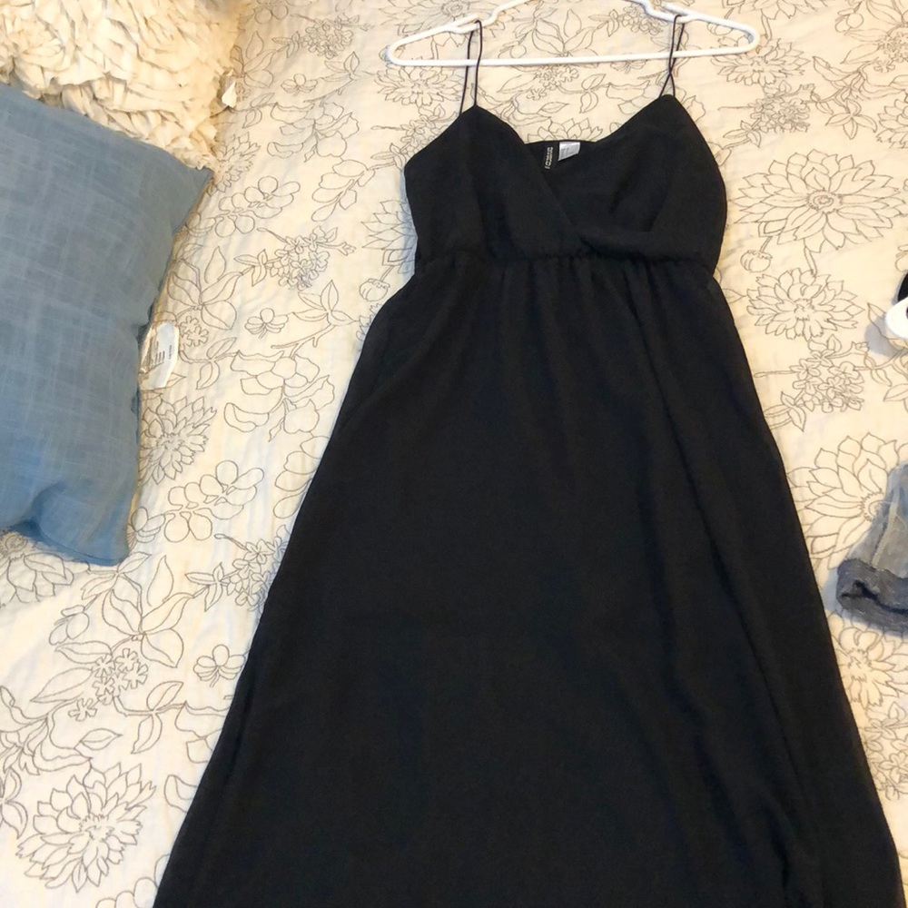 Long black dress